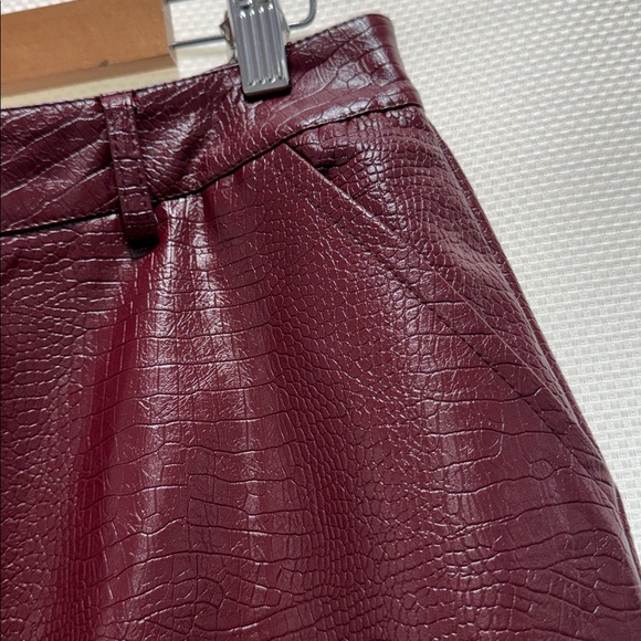 Burgundy Croc Leather Maxi Skirt NWT - Picture 7 of 8